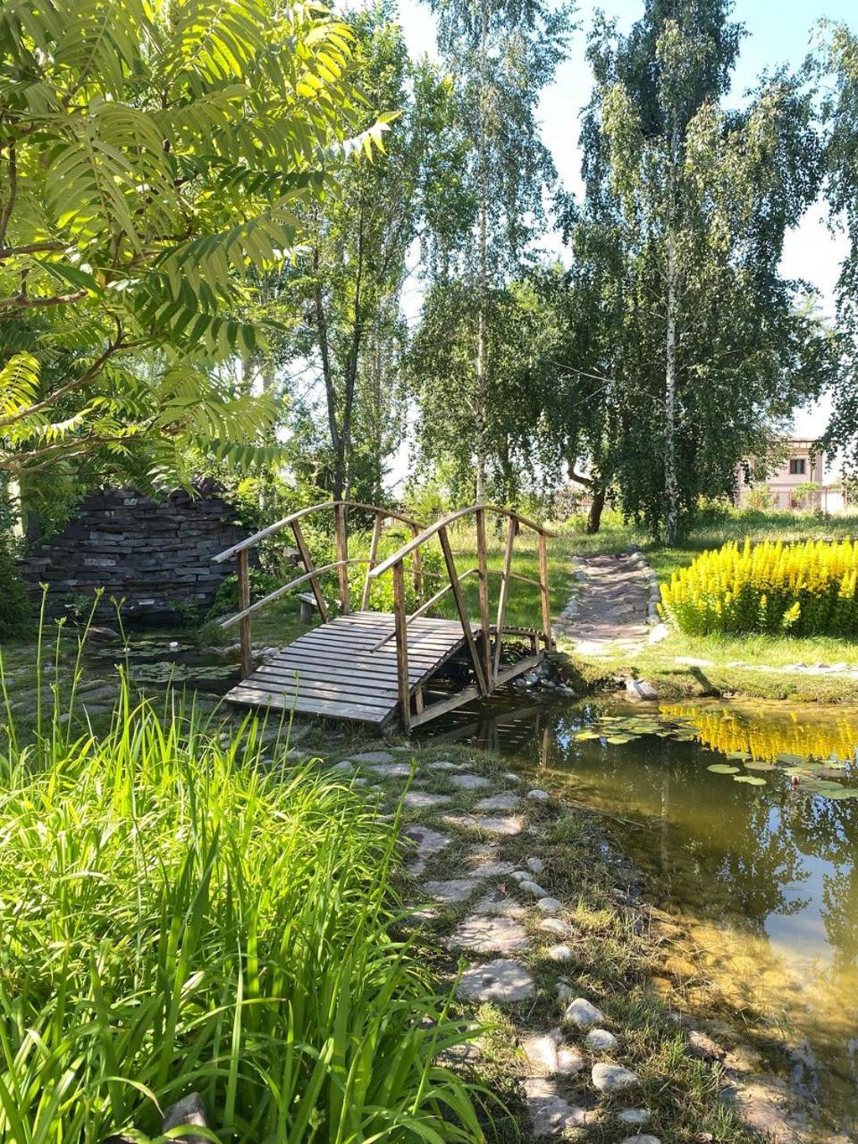 Tri Korony Hotel Cholpon-Ata Kültér fotó